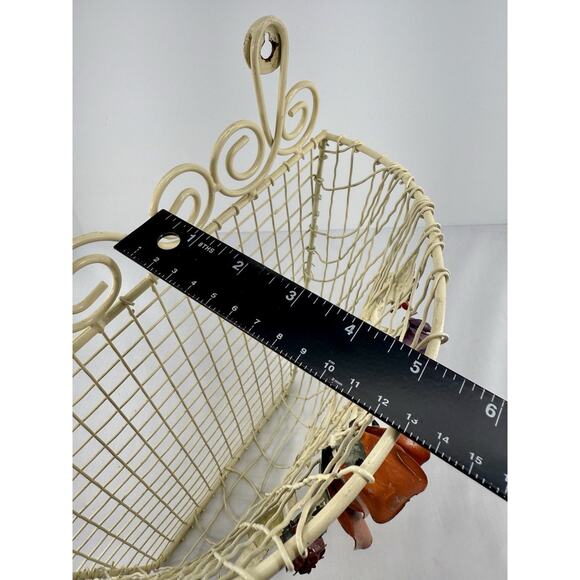 Vintage Enamel Painted Metal Wall Basket Floral Wire 12x12 Cottage Garden Decor - Picture 11 of 11